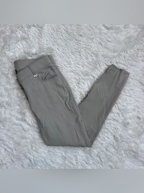 Women’s Size EU44/US32R Tan Montar Full Seat Horseback Riding Breeches